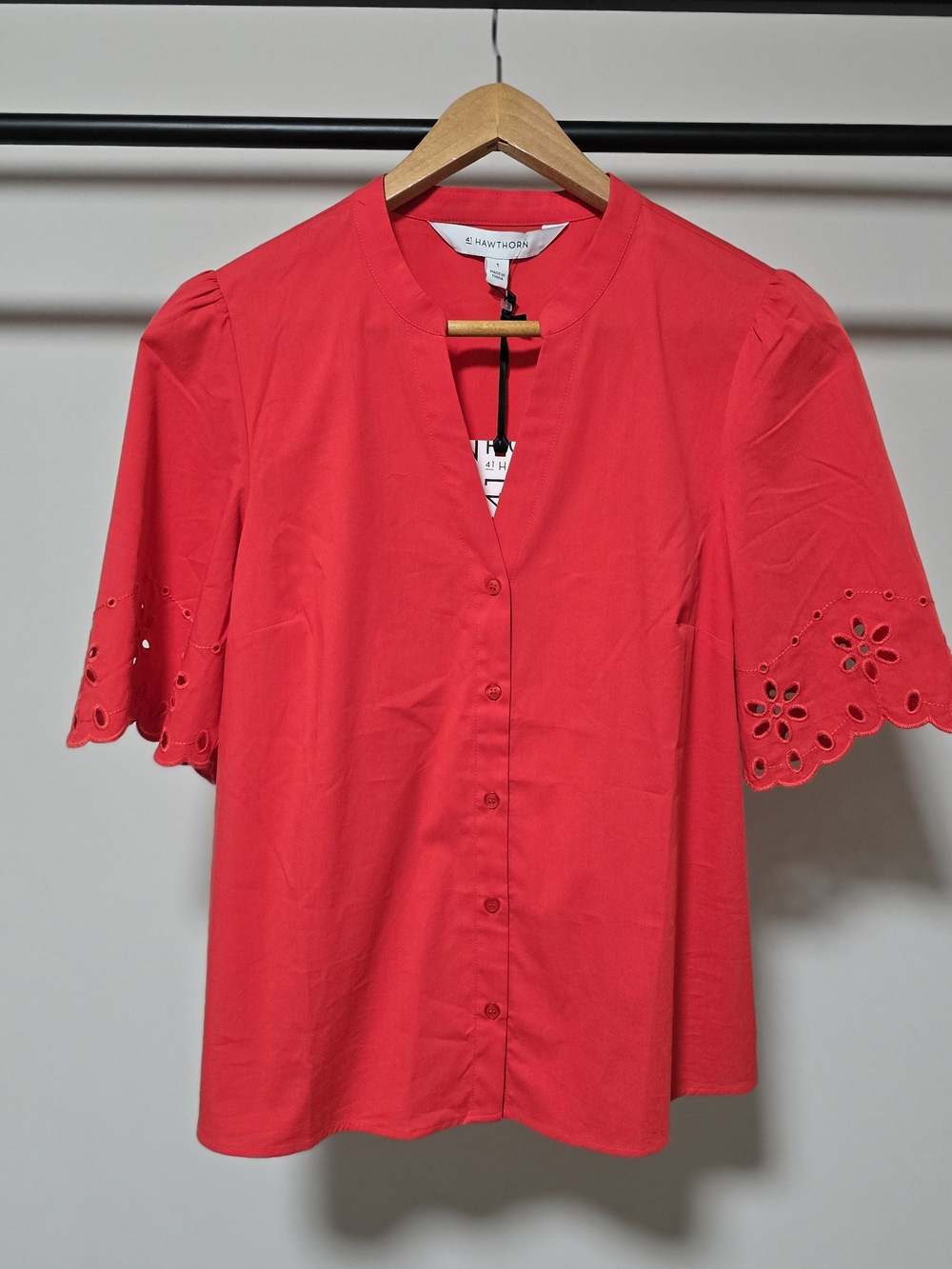 41 Hawthorn Bright Red Eyelet Short Sleeve Button-Front Top